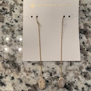 Drop Earrings In Iridescent Drusy